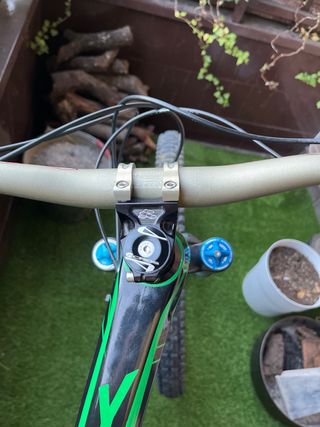 YT Capra CF Pro 2016