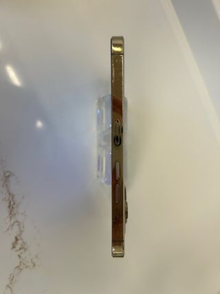 iPhone 13 Pro Dorado - 100% Salud Batería