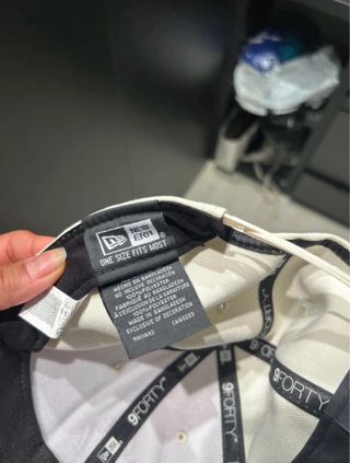 Gorra New Era NY Beige y Marrón