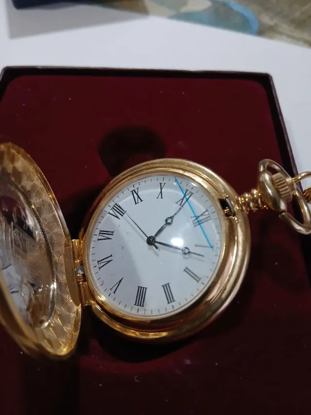 Reloj de bolsillo oro moneda