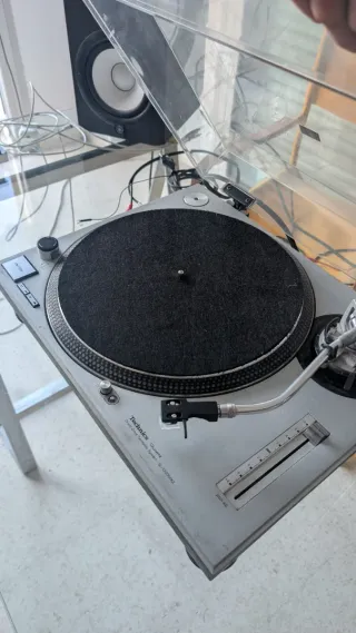 Technics SL-1200 MK2 Tocadiscos