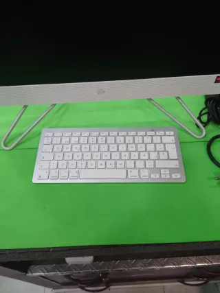 HP 24-CB0008NC All-in-One Ordenador