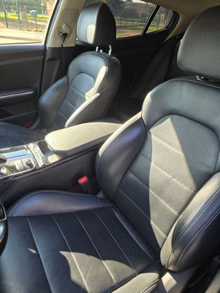 KIA Stinger 2020 2.2 CDRi 200cv