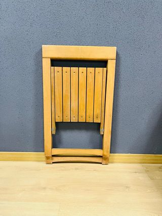 Silla plegable de madera Yugoslavia