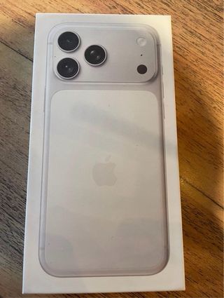 iPhone 17 pro max 256 GB plateado