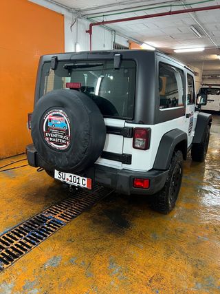 Lavado de coche en Estepona - interior y exterior