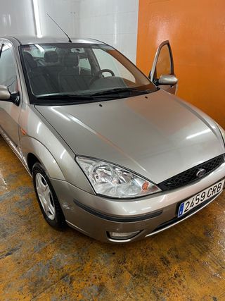 Lavado de coche en Estepona - interior y exterior