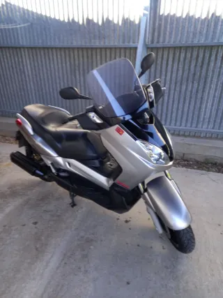 Yamaha XMAX 250 Negra Automática