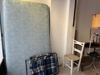 Cama + colchon, mueble salon, mesa, sofa + sillon