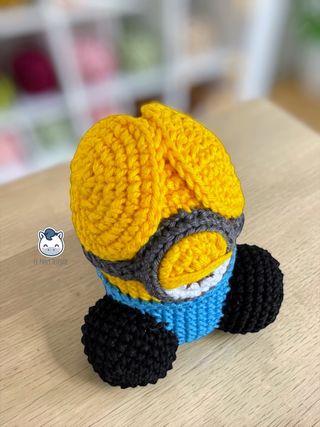 Amigurumi Minion Hecho a Mano