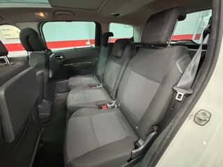 Peugeot 5008 Sport Pack