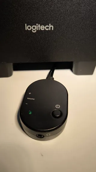 Altavoces Logitech Z313 50W con Subwoofer