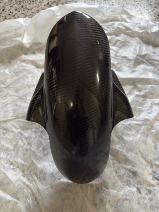 Guardabarros S1000RR 2018 fibra de carbono.