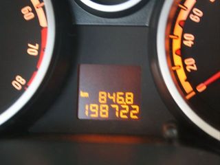 Opel Corsa 1.6 Turbo GSI 110 kW (150 CV)