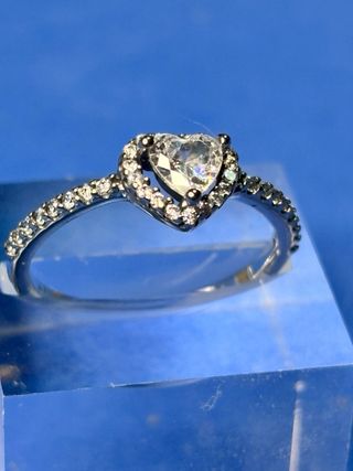 Anillo Corazón con Circonitas pandora