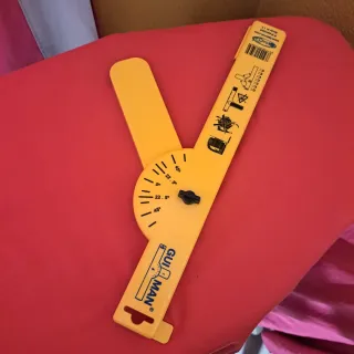 Escuadra carpintería ajustable