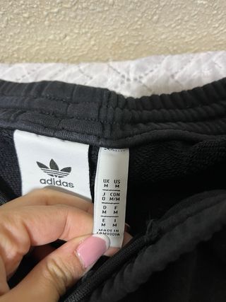 Pantalón Adidas Negro