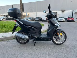 KYMCO Agility City 125 Negra