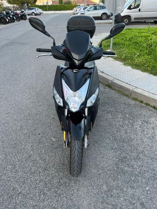 KYMCO Agility City 125 Negra