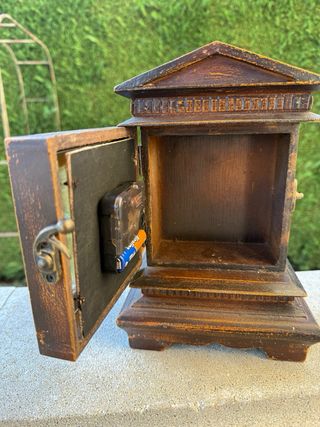 Reloj de mesa madera estilo clásico