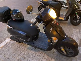 Kymco Like 50cc Scooter 2016 Negra