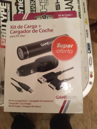 Kit Carga PS Vita + Cargador Coche GAMEware