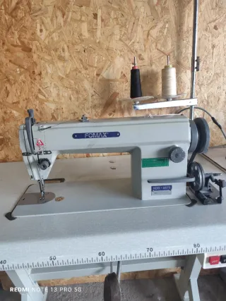 Máquina de coser industrial FOMAX