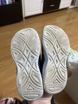 Skechers S-Lights Niña Talla 28