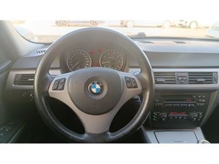 BMW Serie 3 320i 110 kW (150 CV)