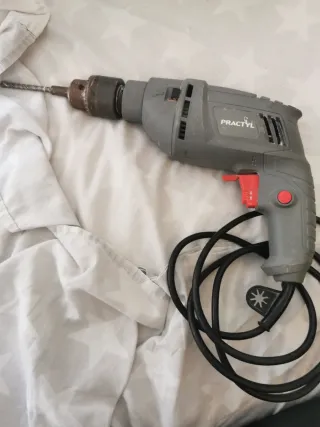 Taladro percutor Practyl 500W