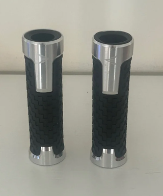 Puños Moto Aluminio Antideslizantes Yamaha