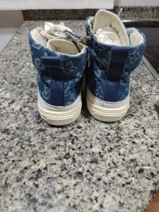 Botines Louis Vuitton Azules y Blancos