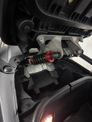 Yamaha Tmax 530 2016 Negra y Roja