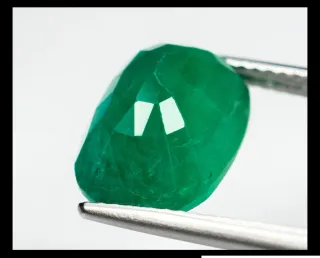 Smeraldo Naturale Zambia 5.18ct Ovale IGI