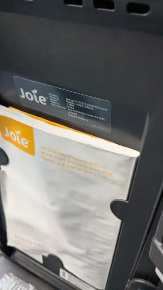 Silla de coche Joie gris