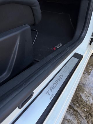 Renault Megane 3 RS TROPHY Numerado