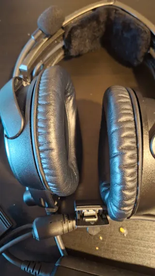 Auriculares Bose A20 con garantía