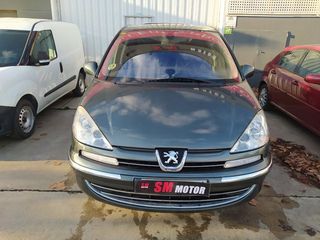 Peugeot 807 2.0 HDI Active 100 kW (136 CV)