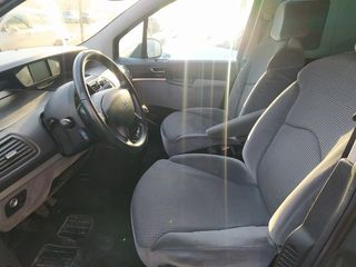 Peugeot 807 2.0 HDI Active 100 kW (136 CV)