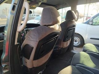 Peugeot 807 2.0 HDI Active 100 kW (136 CV)