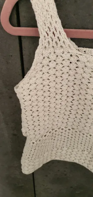 Top Zara punto beige 8-12 años