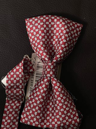 Pajarita Burdeos Estampado Blanco Self-Tie Nueva