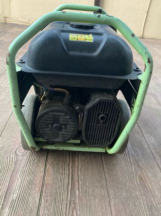 Generador Eléctrico  Pramac PX4000