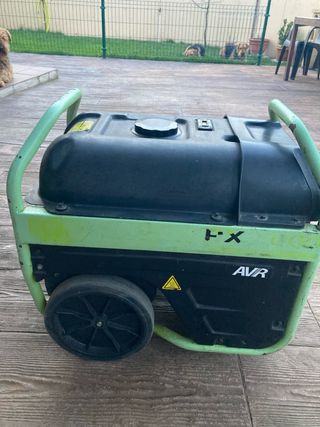 Generador Eléctrico  Pramac PX4000