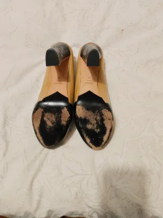Zapatos de tacón charol bicolor