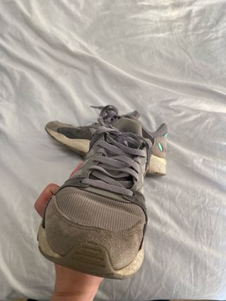 Zapatillas Adidas grises y turquesa