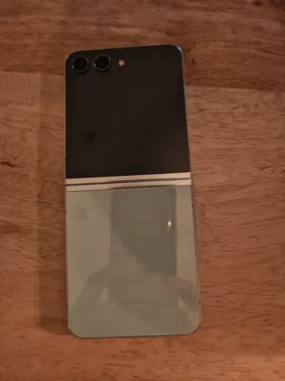 Samsung Galaxy Z Flip 5 Negro