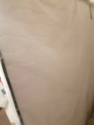 Somier metálico con láminas de madera