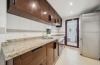 Piso en alquiler en Nueva Andalucía centro en Marbella