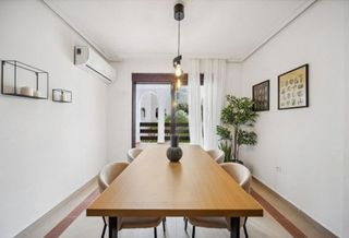 Piso en alquiler en Nueva Andalucía centro en Marbella